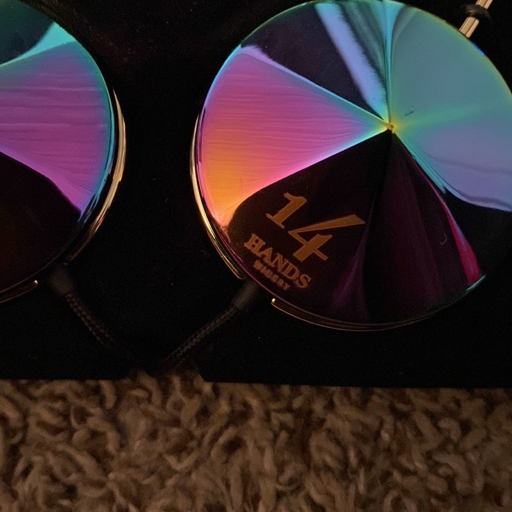 Frends Layla Oil Slick Designer Audio Accessories Headphones  new in box - Picture 7 of 13